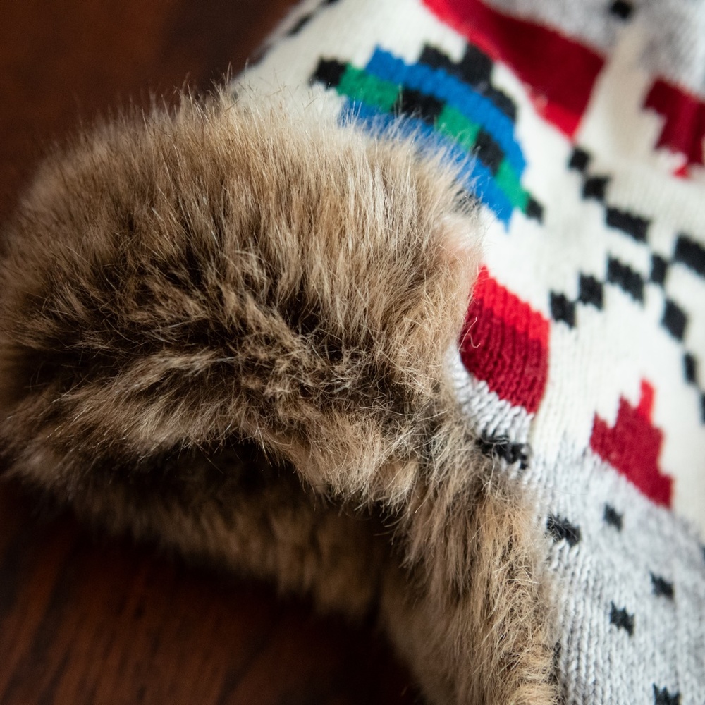 Hanna Andersson Furry Sweaterknit Trapper Hat - Picture 5 of 6